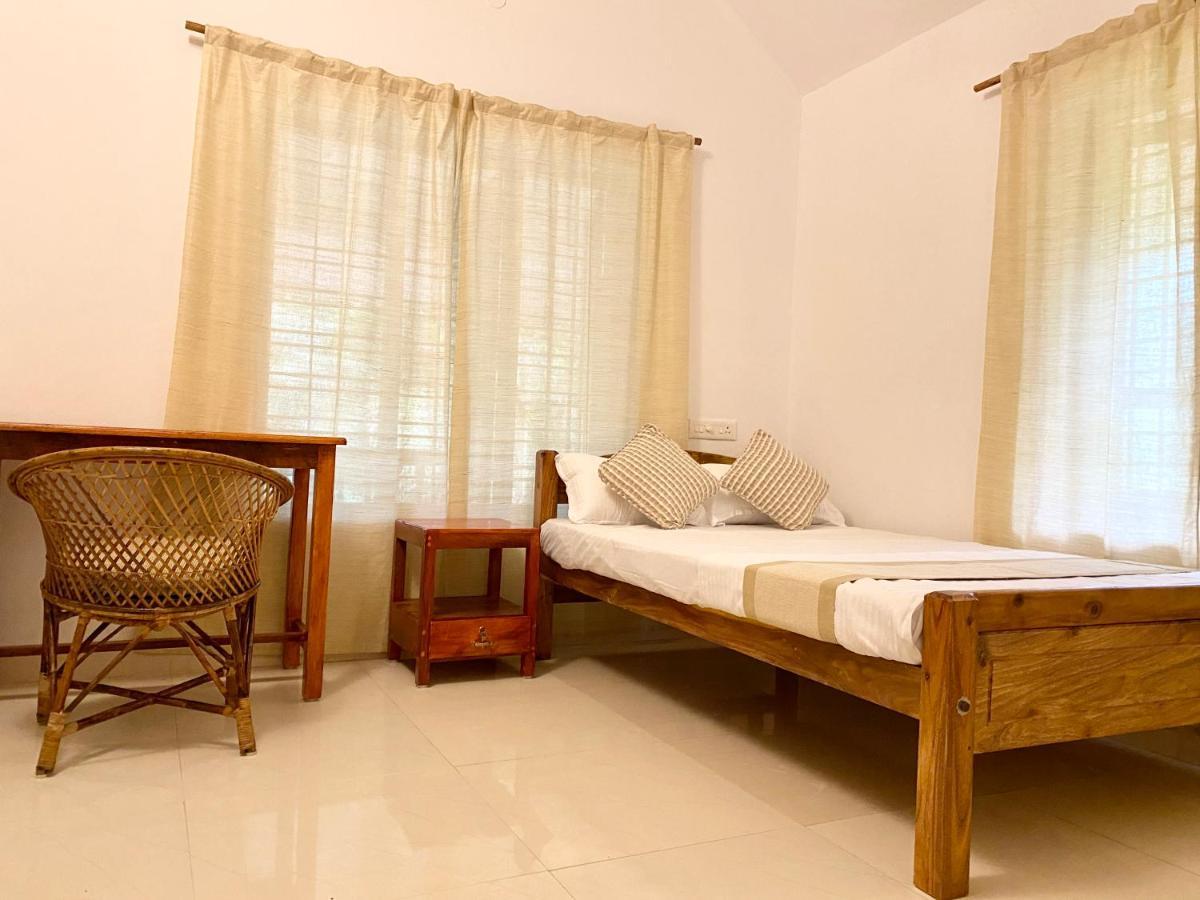 Hotel Tattwamasi Ayuryoga With Breakfast And Yoga Varkala Exterior foto