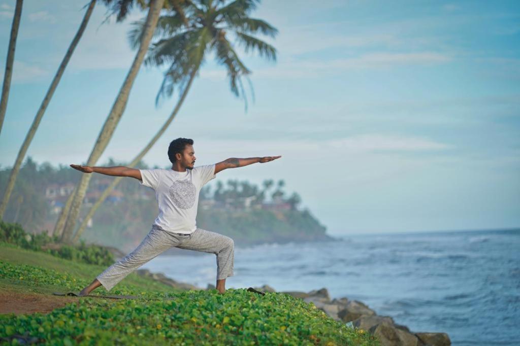 Hotel Tattwamasi Ayuryoga With Breakfast And Yoga Varkala Exterior foto