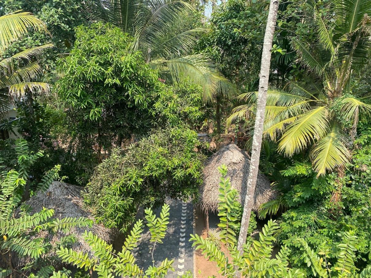 Hotel Tattwamasi Ayuryoga With Breakfast And Yoga Varkala Exterior foto